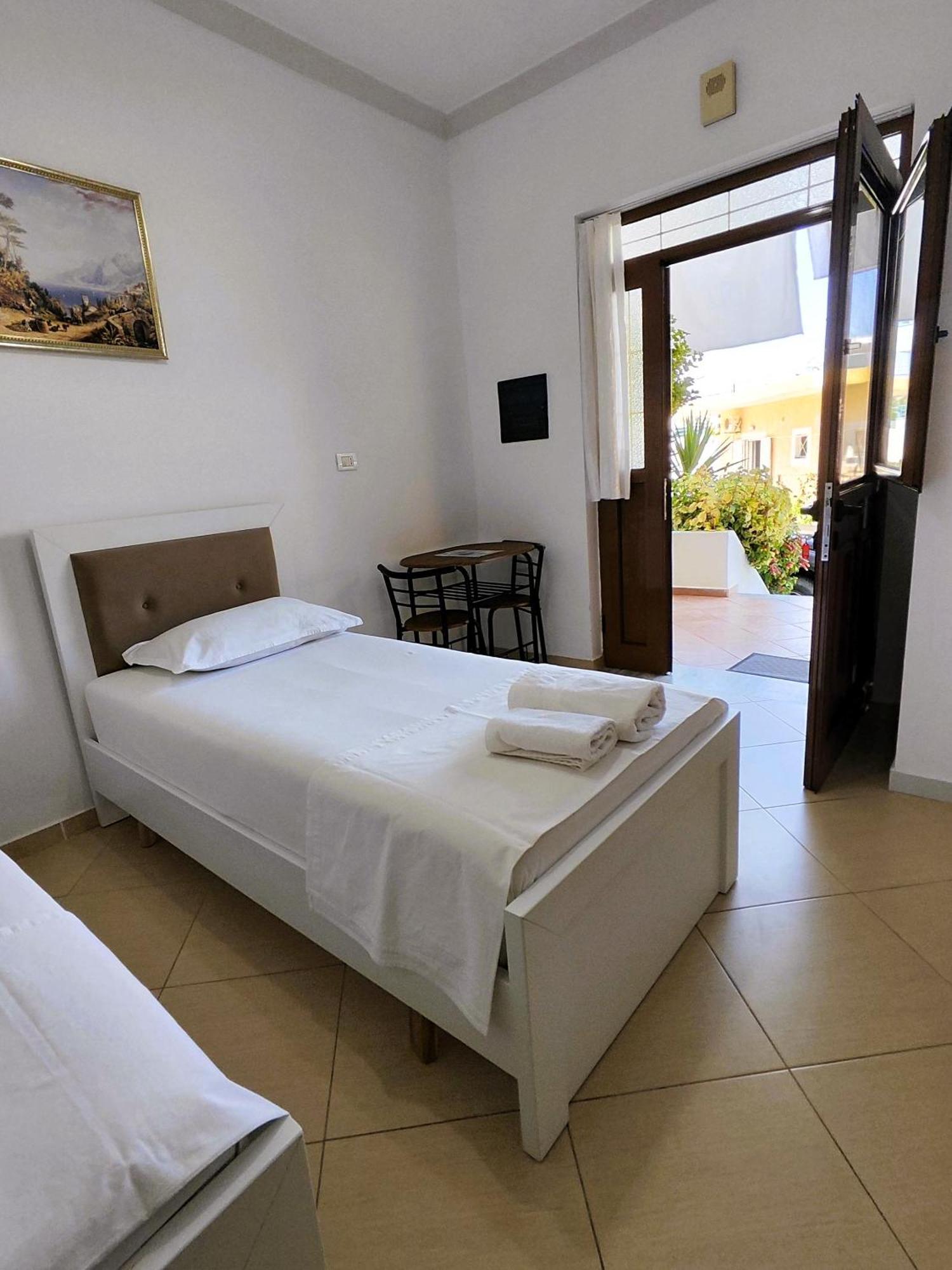 Hola Rooms كساميل المظهر الخارجي الصورة